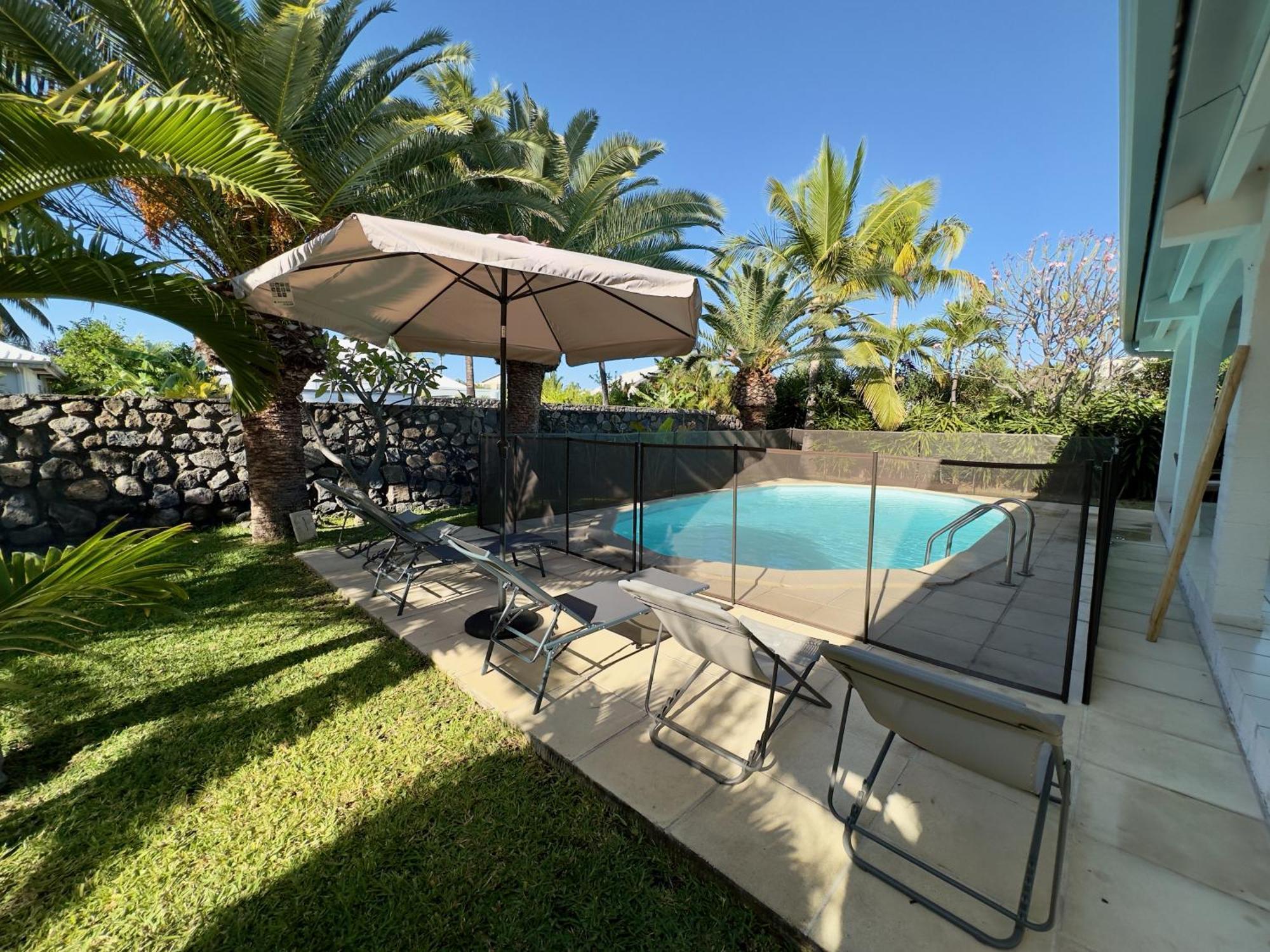 Maldives - Villa Avec Piscine En Plein Coeur De L Hermitage 圣吉尔莱班 外观 照片
